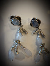 Load image into Gallery viewer, Genuine Silver and Natural Moonstone Gemstones. Vintage Earrings Gemstone Earrings
