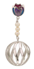 Load image into Gallery viewer, Enameled 925 Silver Earrings with pearls