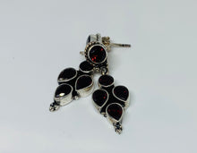 Load image into Gallery viewer, Deep Red Natural Garnet Earrings